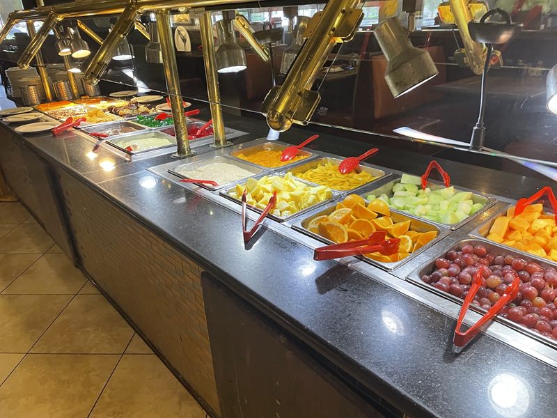 Great Wall Super Buffet food